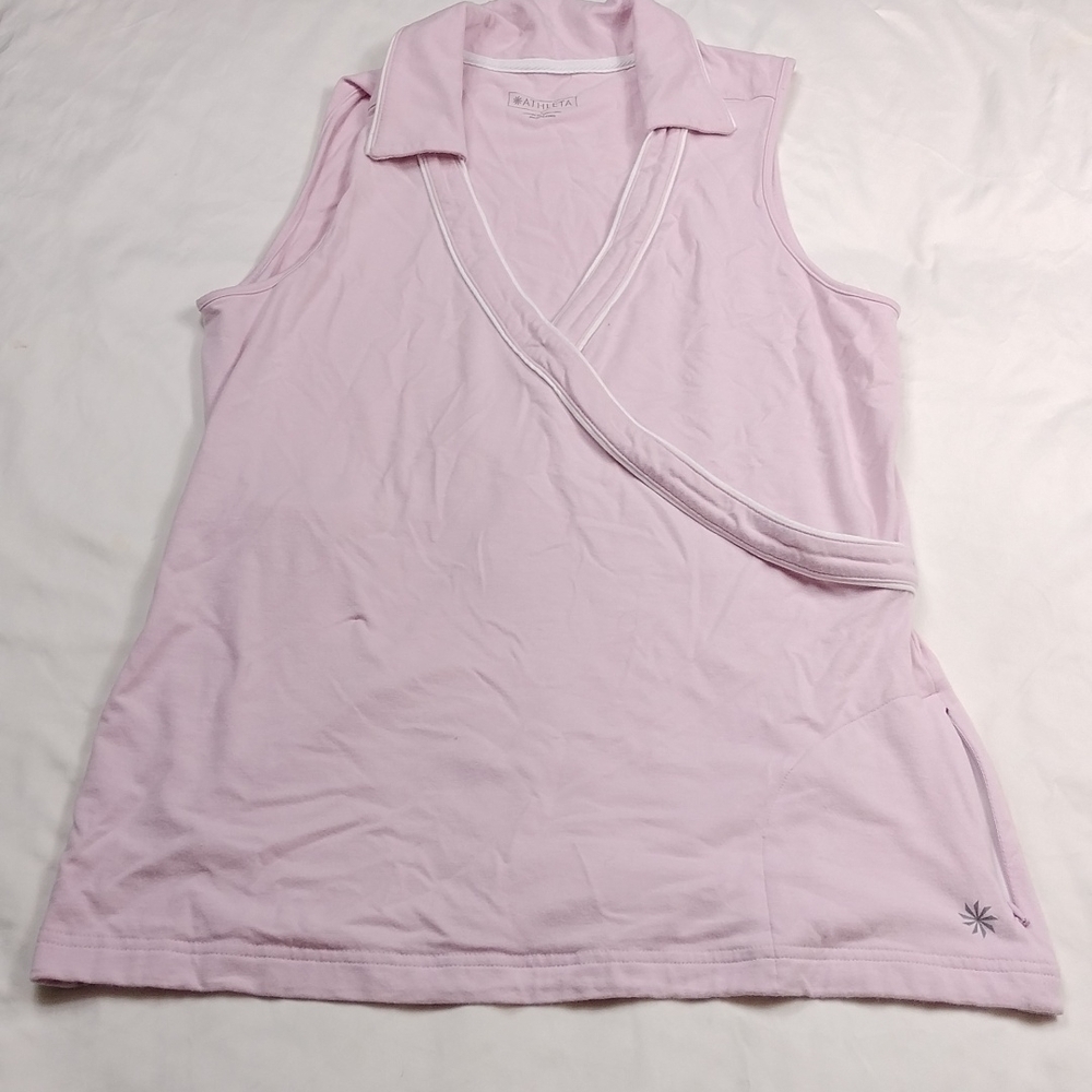 Athleta women's Large sized athleisure sleeveless top